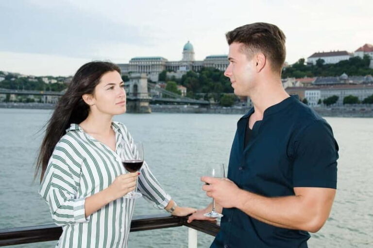 Budapest: Danube Cruise with Audioguide & Panorama Terrace - The Sum Up