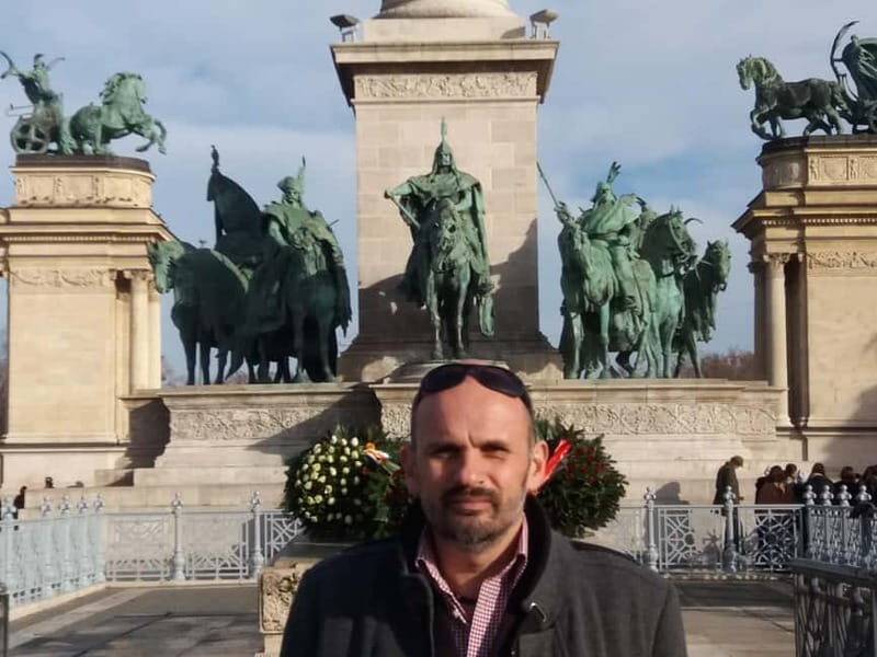 Budapest: Full-Day Private City Tour by Car with Guide - Why Choose This Tour?