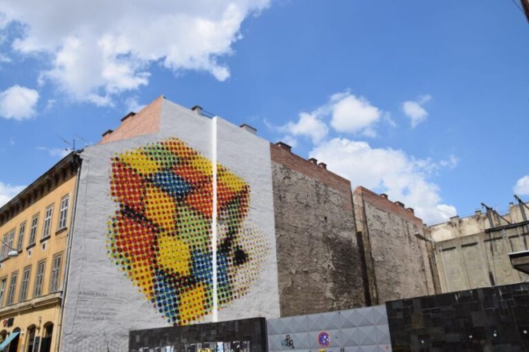 Budapest Half Day Tour with Gabor - Detailed Breakdown of the Itinerary