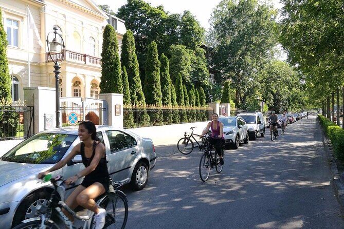 Budapest Highlights Bike Tour with local guide - The Sum Up