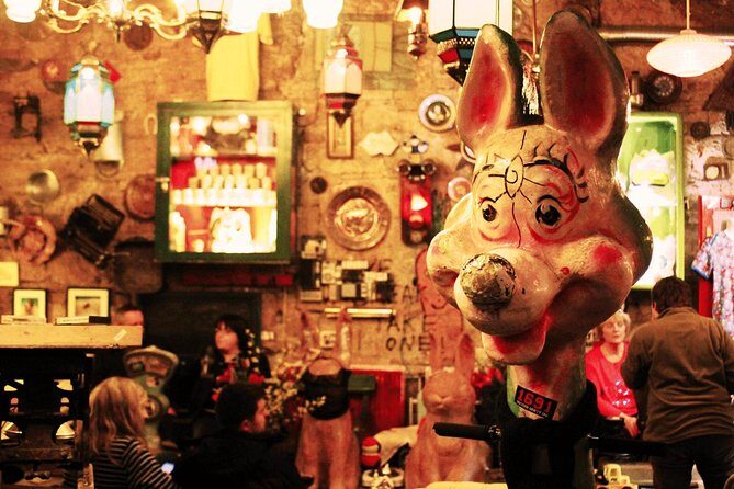 Budapest Ruin Bars Evening Walking Tour with Drinks & Street Food - Analyzing the Value