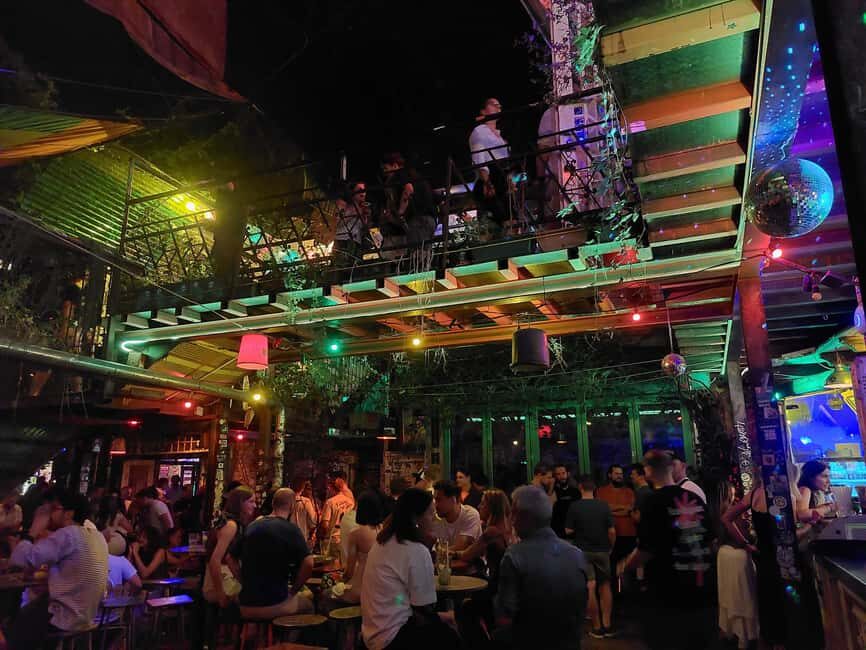 Budapest: Ruin Bars Private Photo Tour - Detailed Breakdown of the Itinerary