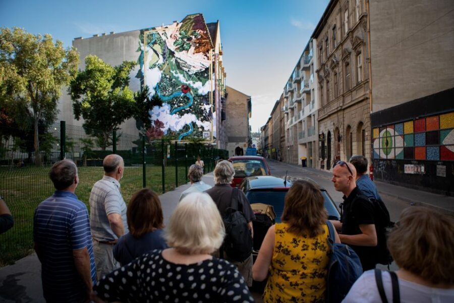 Budapest: Ruin Bars Walking Tour with Drinks and Snacks - What’s Included and Practical Details