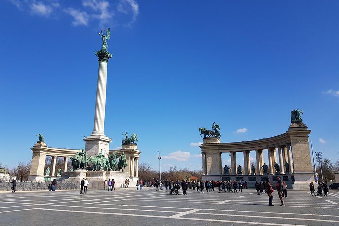 Budapest Walking Tour with Your Private Guide: 20+ Highlights - Price and Value