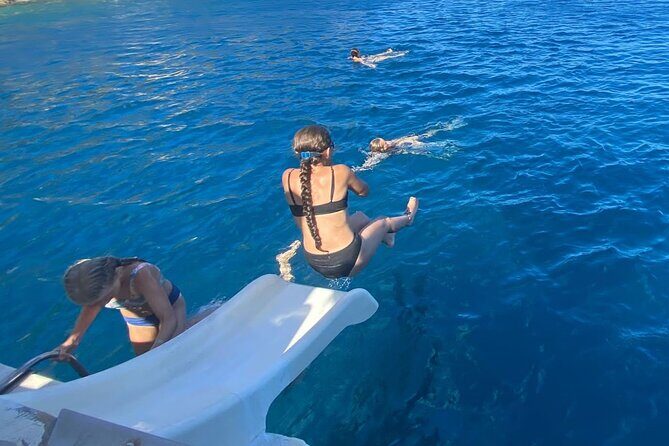 Cadaqués Swimming Adventure - A Deep Dive into the Cadaqués Swimming Adventure