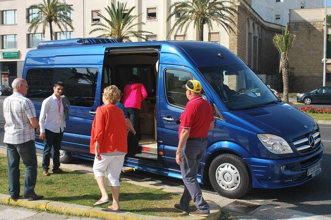 Cadiz Shore Excursion: Scenic & walking tour with cheese and sherry tasting - Exploring the New Town and Seaside Highlights