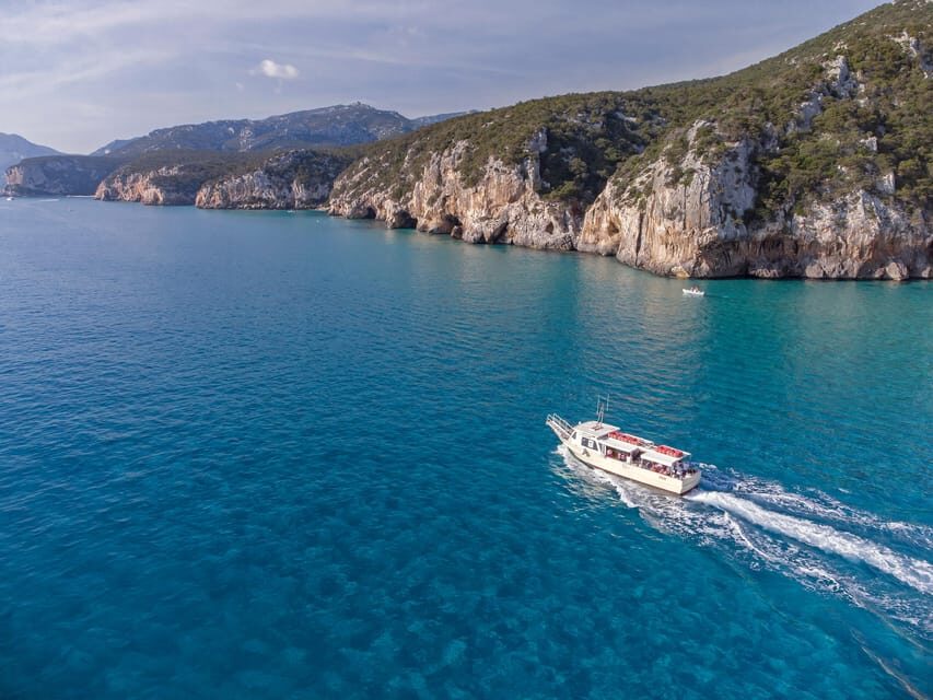 Cala Gonone: Cala Luna and Cala Sisine Boat Tour - What Makes This Tour Stand Out?