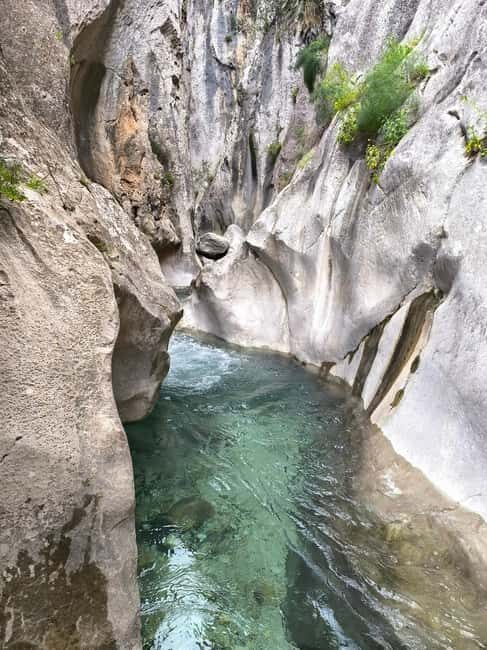 Callosa d'Ensarria: Estret de les Penyes Canyoning Tour - Who Will Love This Tour?