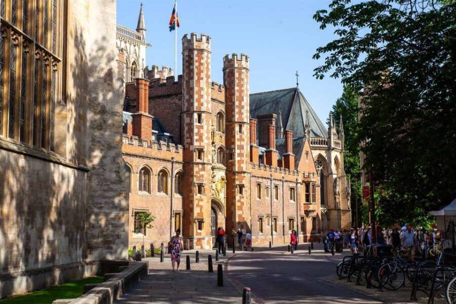 Cambridge: University Alumni Tour with Kings College Option - Who Will Love This Tour?