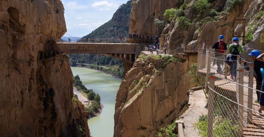 Caminito del Rey: Guided Tour with 1 Drink and Shuttle Bus - Final Thoughts
