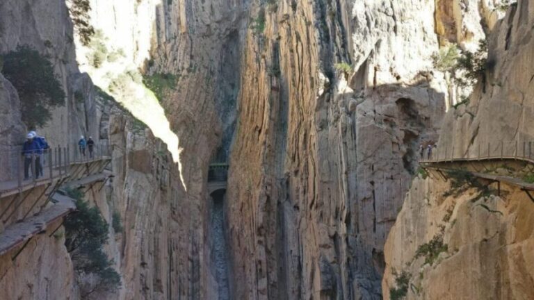 Caminito del Rey: Trekking Tour with Hiking Guide - The Itinerary in Detail