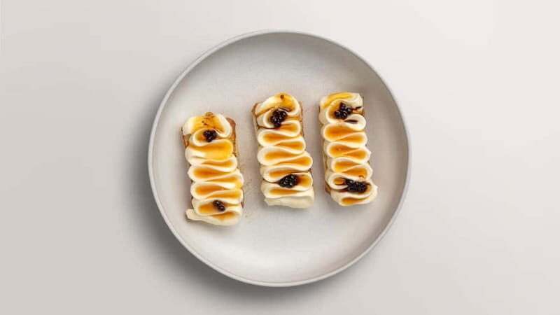 Candlelight dinner for two - Italian night in Berlin - The Value of This Experience