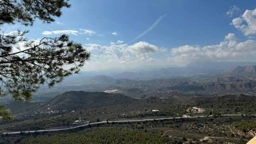 Canelobre Caves and Busot Village Tour including transfer - A Deep Dive into the Canelobre Caves and Busot Tour