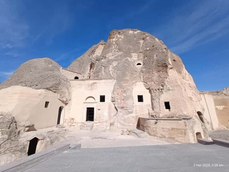 Cappadocia: Semi Private Blue Tour with Lunch - pickup hotel - What’s Included and Practical Considerations