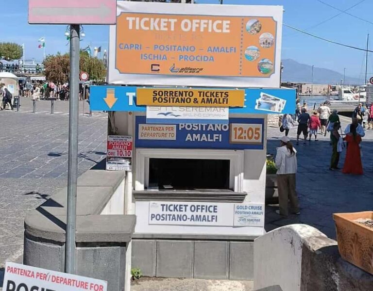 Capri: Blue Cruise with Guide from Sorrento, C.Stabia,Seiano - FAQ