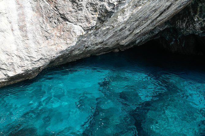 Capri Coast to Coast: Boat Tour with Optional Blue Grotto - A Detailed Look at the Capri Coast to Coast Boat Tour