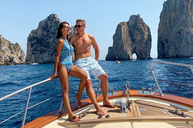 Capri: discover the beauties of the island aboard a Luxury Boat - Who Will Love This Tour?