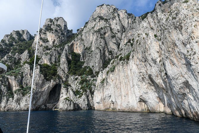 Capri One Day: Visit the Island by Sea and Land with Blue Grotto - What the Reviews Reveal