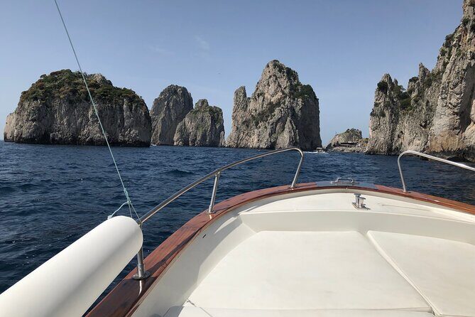 Capri Private Boat Tour from Capri (3 hours) + Blue Grotto - The Experience from a Traveler’s Perspective