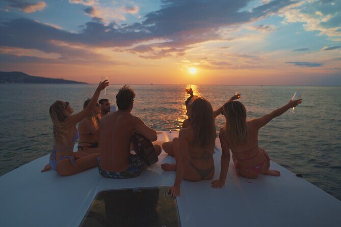 Capri Private luxury Boat Tour - The Boat and Onboard Experience