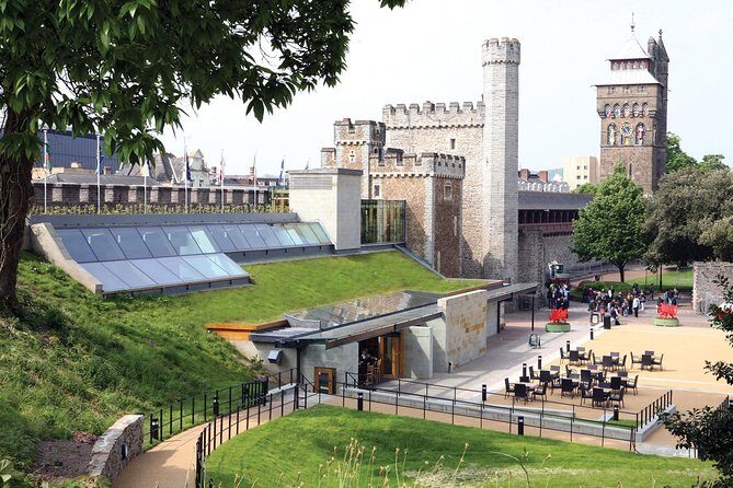 Cardiff Day Tour from London with Local Guide (Visit Wales) - The Pros and Cons in a Nutshell