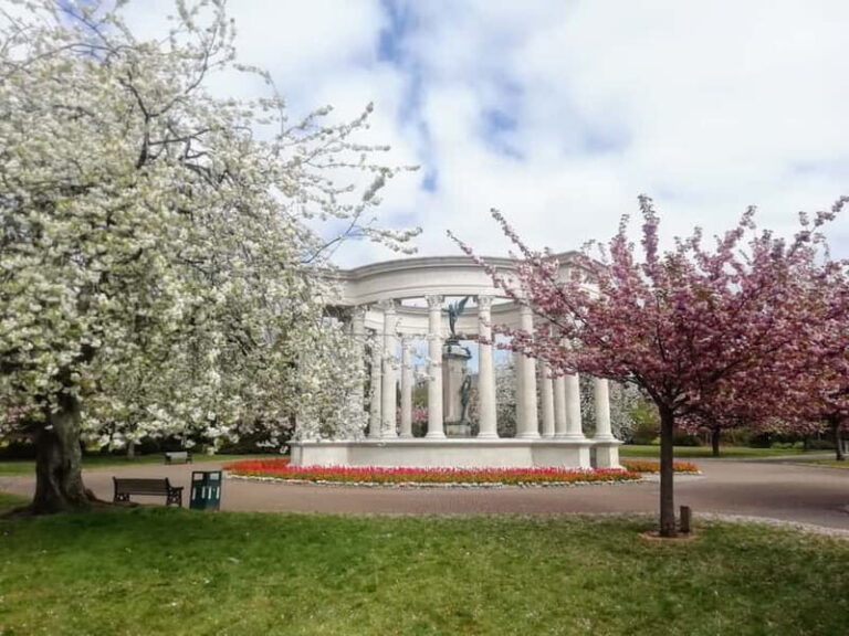 Cardiff: Private Doctor Who Walking Tour - What Makes This Tour Stand Out?