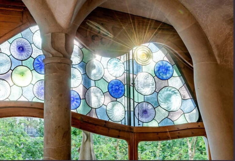 Casa Batlló First Access Tour With Sagrada Família Upgrade - What Makes This Tour Special?