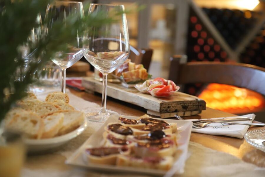 Castiglion Fiorentino: Wine Flight & Charcuterie Board - Why This Tour Might Be Perfect for You