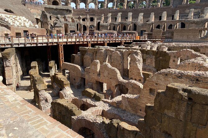 Catacombs, Colosseum, Roman Forum and Palatine Hill Private Tour - Detailed Breakdown of the Itinerary