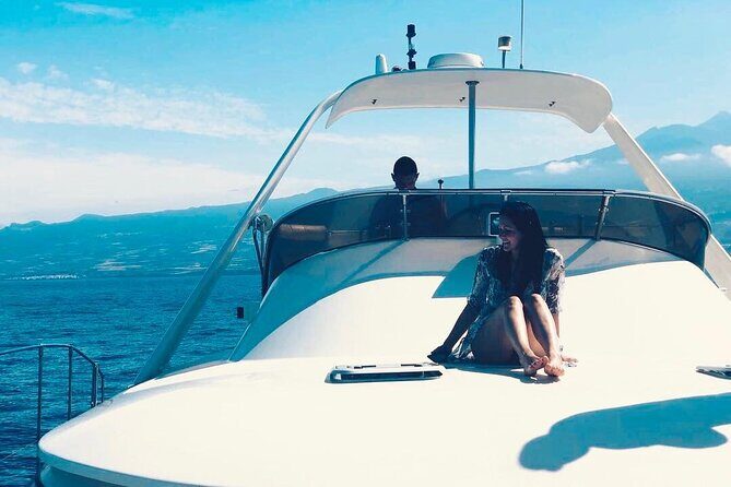 CATAMARAN OCEAN CRUISE TOUR, Food & Drinks included! - Who Will Love This Experience?