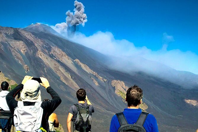 Catania: Mt. Etna sunset&wine experience - The Itinerary in Detail