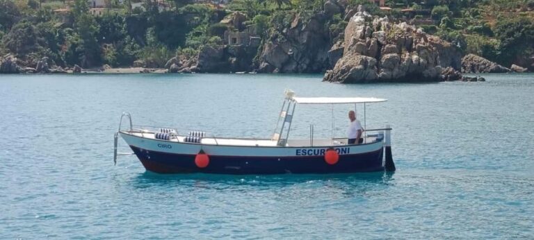 Cefalù: boat ride with swimming and aperitif and snorkeling - A detailed look at the Cefalù boat experience
