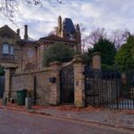 Celebrity Homes Tour of Hampstead - FAQs