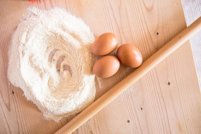 Cesarine: Small group Pasta and Tiramisu class in Padua - FAQs