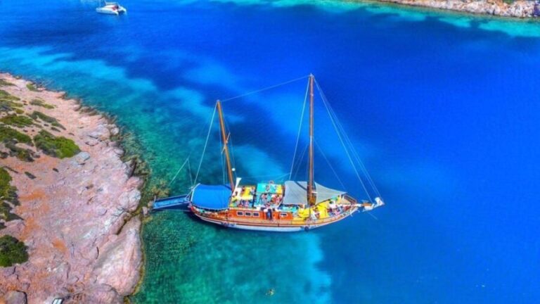Cesme: Small Group Boat Tour with Open Buffet Lunch - The Experience: What Really Makes it Worthwhile