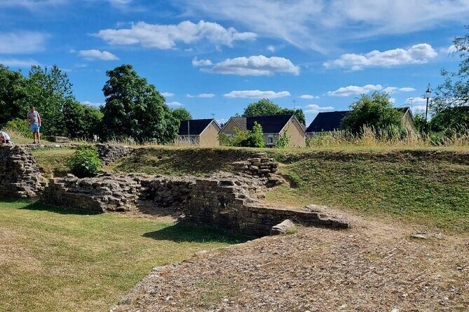 Cirencesters Tall Tales and Hidden History: A Self-Guided Audio Tour - Who Is This Tour Best For?