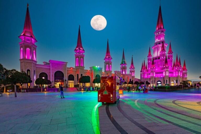 City of Side: The Land of Legends Theme Park with Transfer - Who Is This Tour Best Suited For?