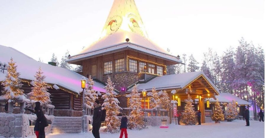 City tour and Santa Claus village visit in Lapland - Transportation & Logistics
