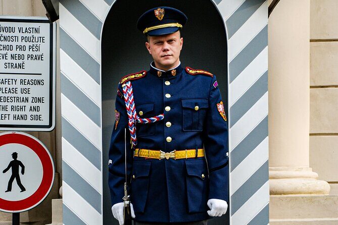 Classic Prague Castle Tour, Strahov Monastery & Castle District - What Reviewers Say