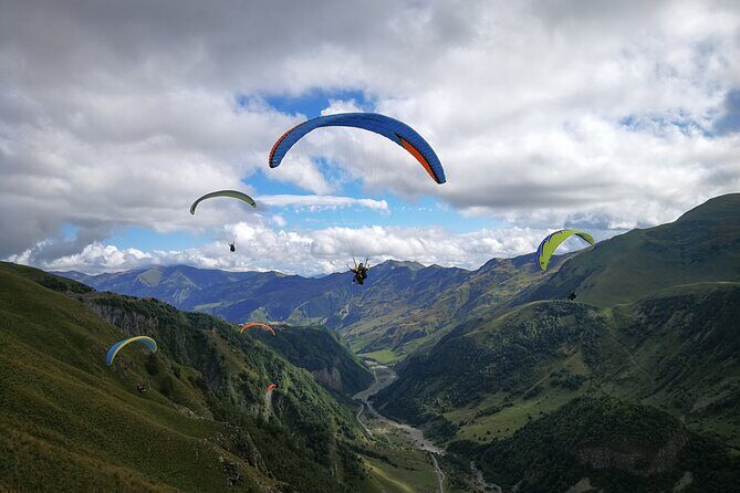 Cloudbase Paragliding in Gudauri, Georgia - The Value of the Experience