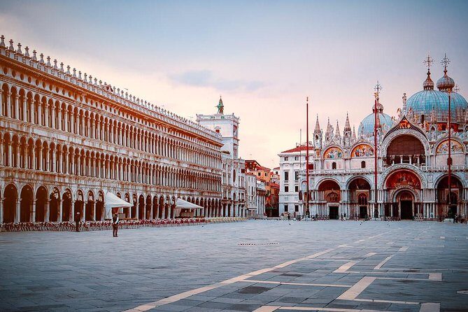 Coffee, Desserts with Highlights of Venice - A Deep Dive into the Experience