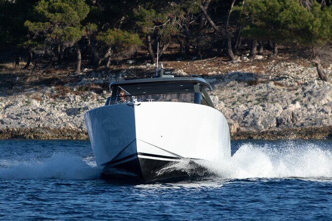Colnago 45 - Luxury Private Speedboat Tours - Who Should Book This Tour?