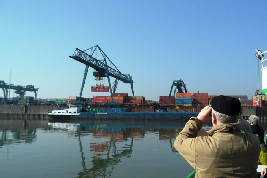 Cologne: 3-Hour Harbor Tour Cruise - FAQ