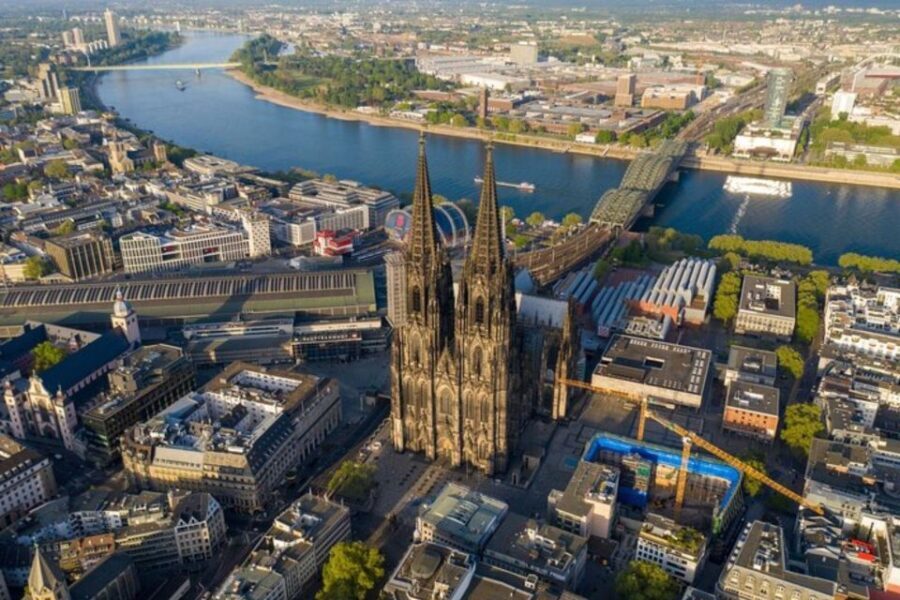 Cologne: Custom Private Walking Tour with a Local Guide - Analyzing the Value