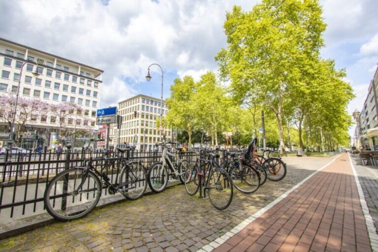 Cologne: Express Walk with a Local in 60 minutes - A Closer Look at the 60-Minute Cologne Walk