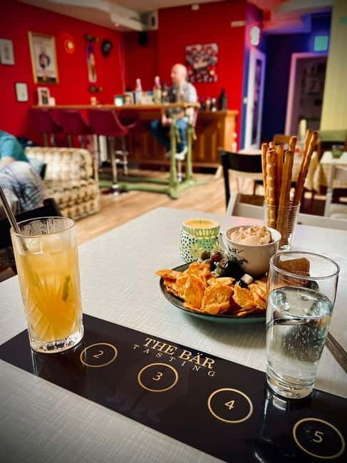 Cologne: Gin Tasting at The Bär with Welcome Cocktail - Practical Details and Value