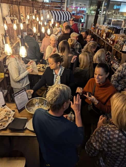 Cologne: Gin tasting at the Haus der Manufakturen - Who Should Book This?