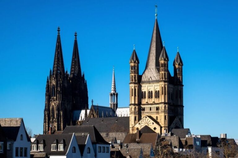 Cologne: Old Town Historical Walking Tour with GEO Epoche - The Value of This Tour