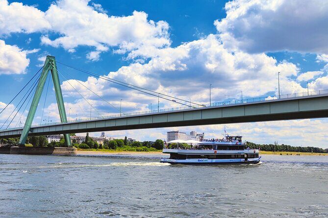 Cologne skyline tour with audio guide 90 minutes - Practical Details & Tips