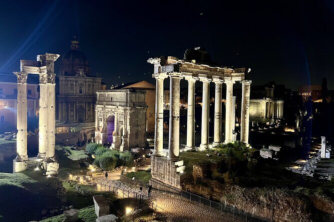 Colosseum and Roman Forum Sightseeing Area Night Walking Tour - Why This Tour Works